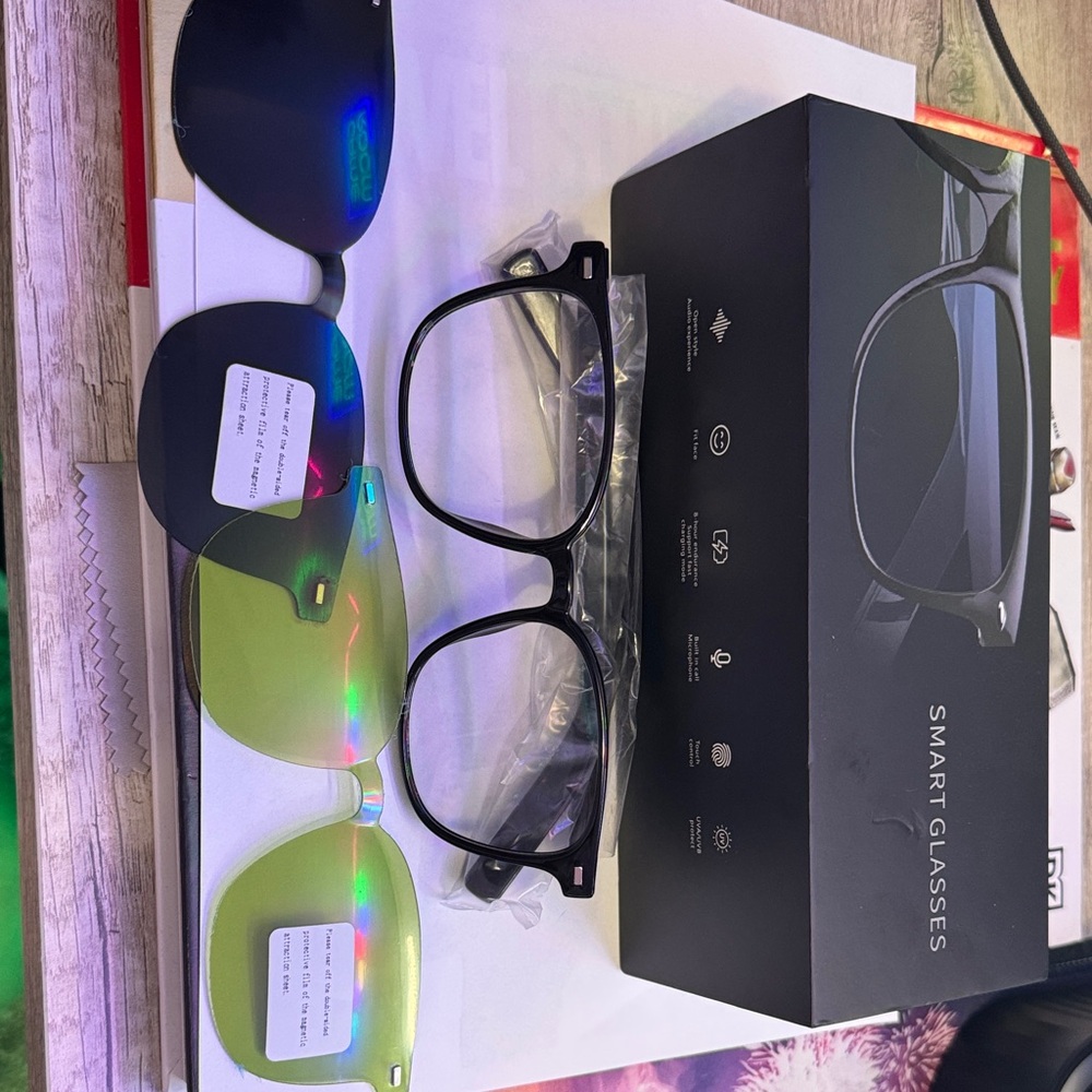 Black Smart Glasses with Interchangeable Lenses